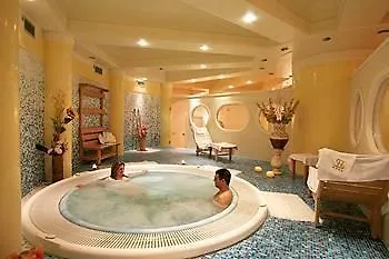 Sunshine Club Hotel And Spa Ricadi Hotel 4*