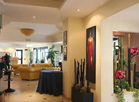 Sunshine Club Hotel And Spa Ricadi Hotel 4*
